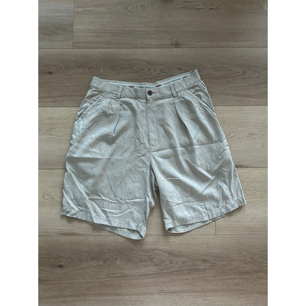 VTG Tommy Bahama 100% Silk mens shorts size 33
